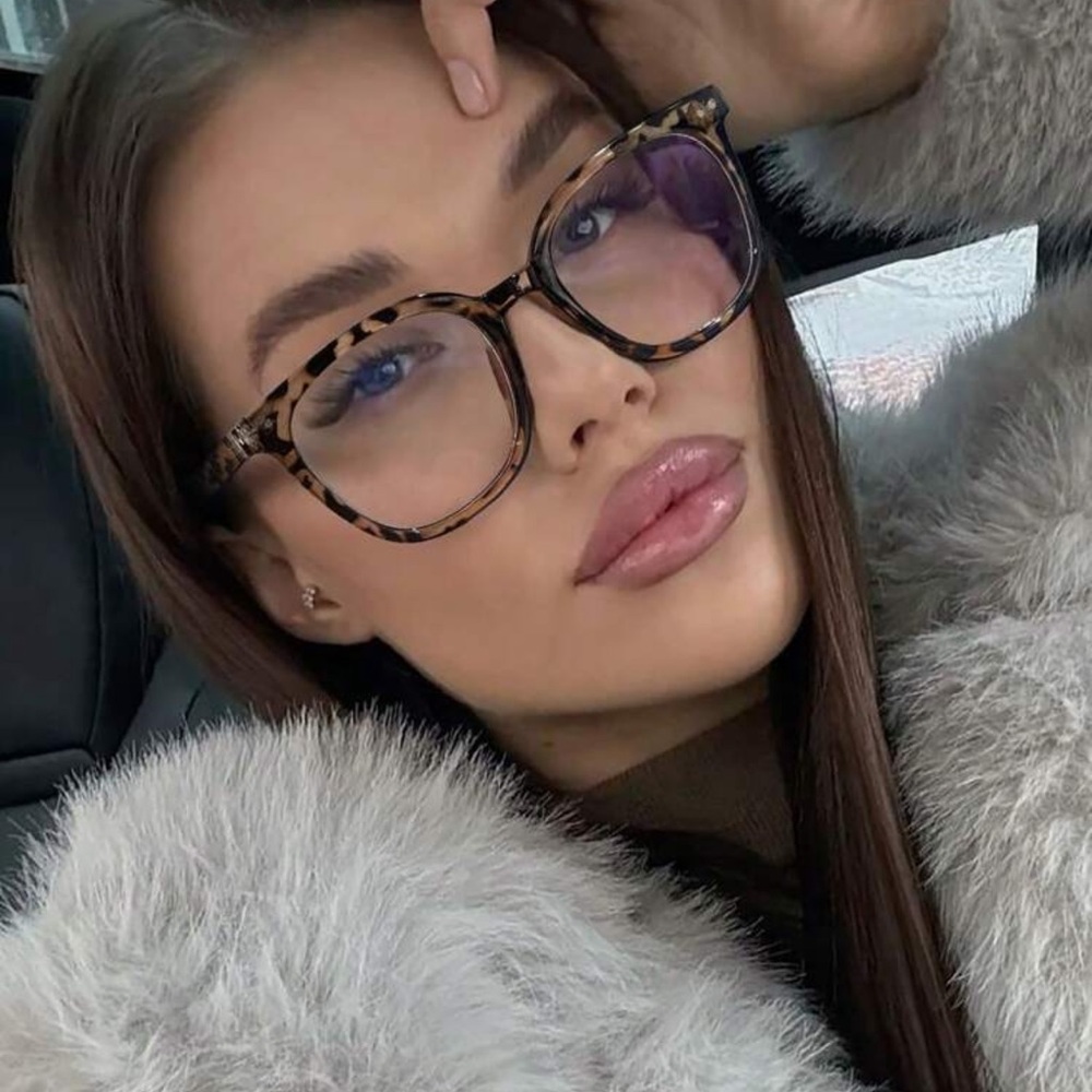 1 PC Women's Acrylic Bohemian Color Clash Casual Square Frame Fashion Glasses